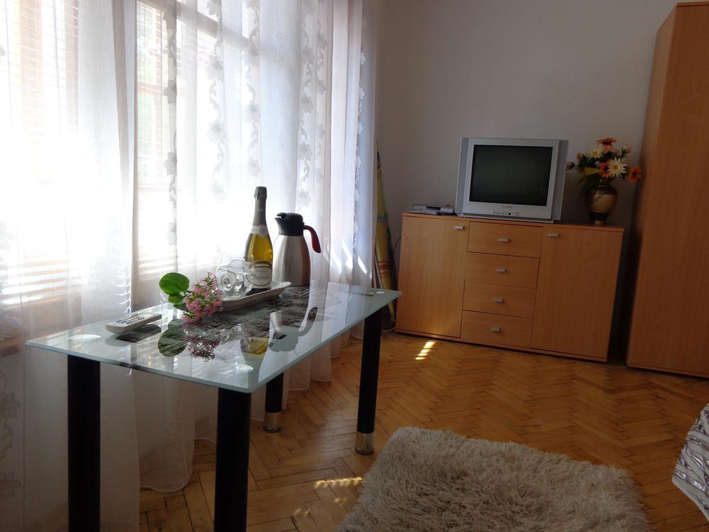 Zoya Apartment Burgas Ngoại thất bức ảnh