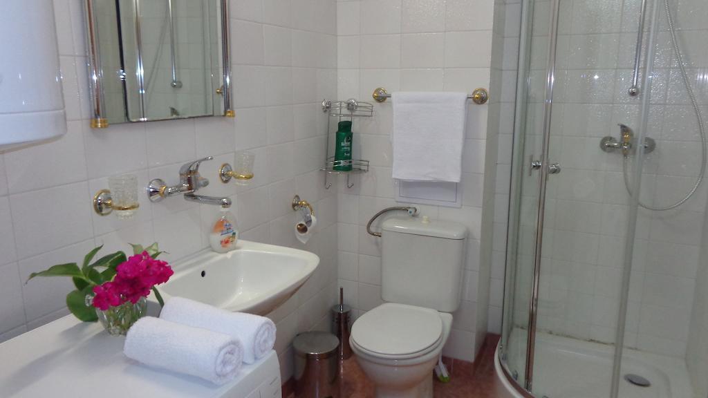 Zoya Apartment Burgas Phòng bức ảnh