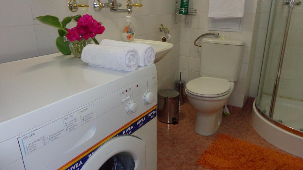 Zoya Apartment Burgas Phòng bức ảnh